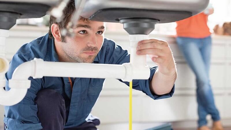 Plumbing Services: Expert Insights for Homeowners Hiring a Plumber in Anaheim